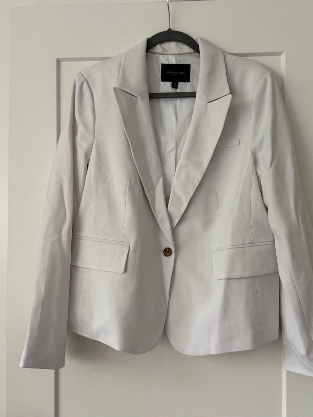 Banana Republic Women's Light Gray Single-Button Blazer